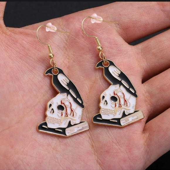 Raven on Skull Mysterious Black Bird Book of Poet Halloween Goth Spooky Earrings - Picture 6 of 7